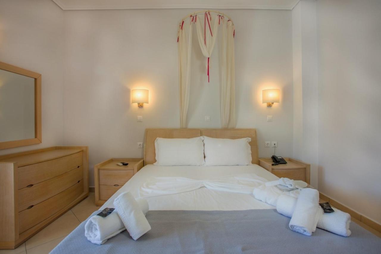 Thea Hotel - Studios & Suites Marmari  Exterior foto