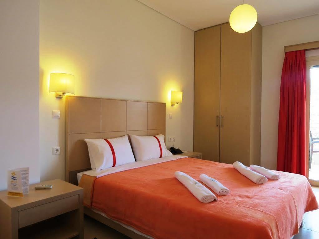 Thea Hotel - Studios & Suites Marmari  Exterior foto